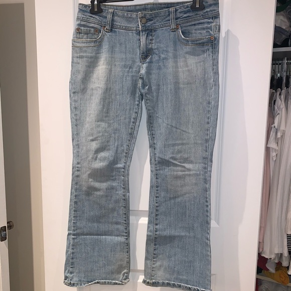 American Eagle “short” stretch jeans - Picture 2 of 7